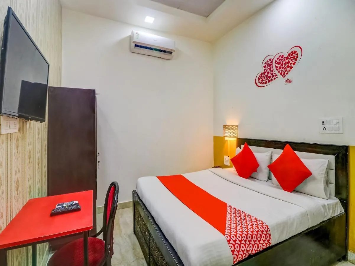 Oyo 74060 Taj Residency Hotel New Delhi India