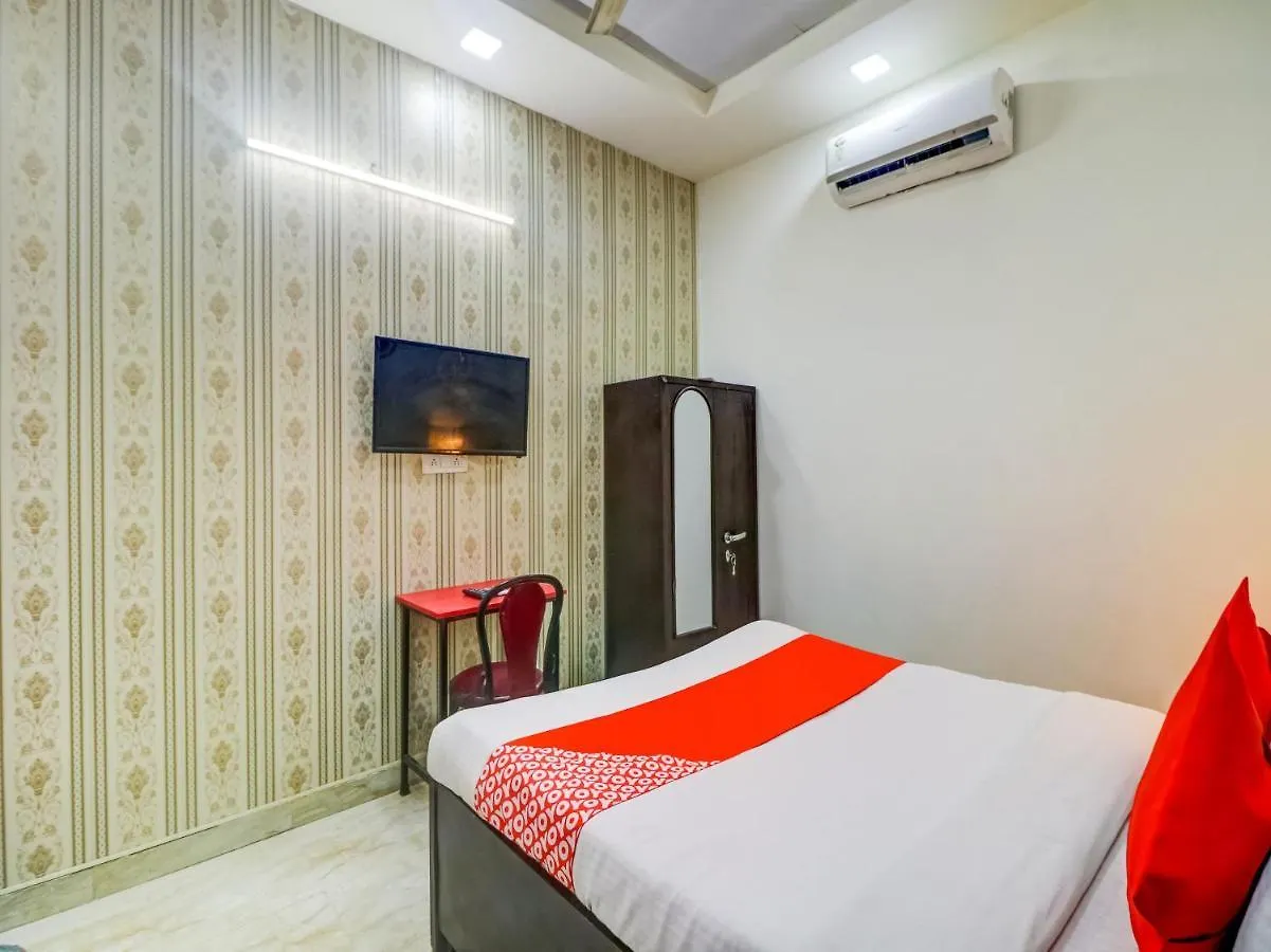 Oyo 74060 Taj Residency Hotel New Delhi